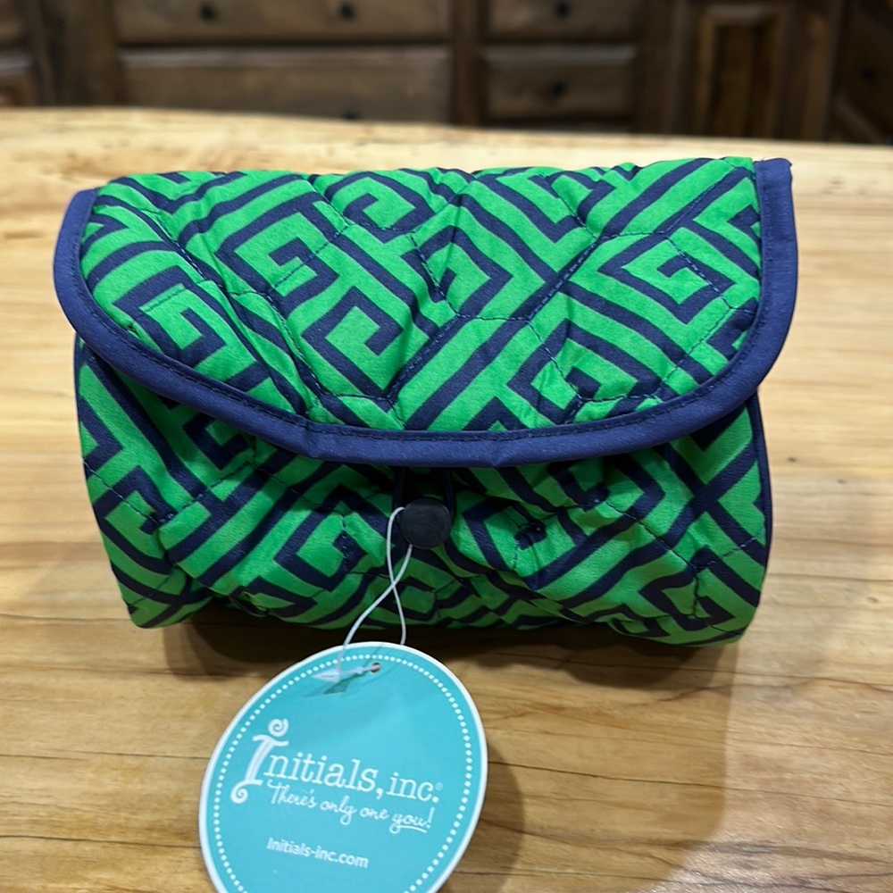 Initial’s Inc tote bag